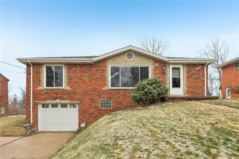 6854 Ridgevue Dr, Pittsburgh, PA 15236