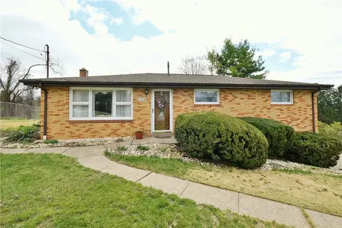 2204 Ridge Rd, Finleyville, PA 15332