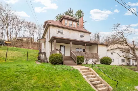 16 Shady Ave, Burgettstown, PA 15021