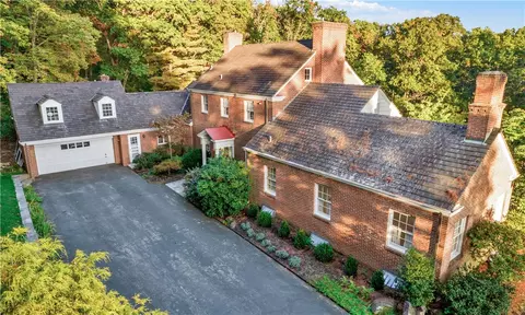 234 Baywood Rd, Ligonier, PA 15658