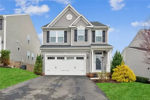 289 Sunrise Dr, Carnegie, PA 15106