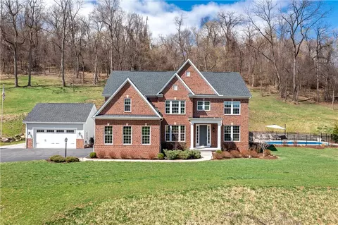 4435 Walnut Ridge Cir, Mcdonald, PA 15057