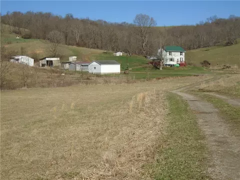 329 Kovalcheck, Waynesburg, PA 15370