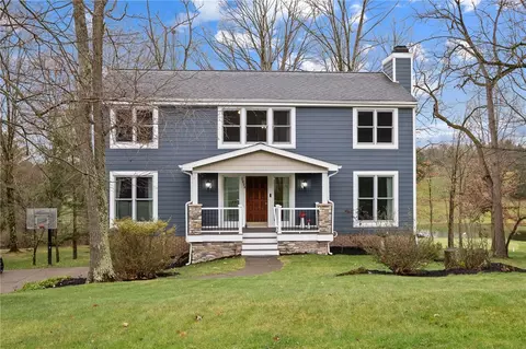 3836 Kim Ln, Gibsonia, PA 15044