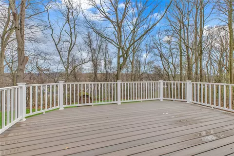 Exterior - 119 Chambers Dr, Monaca, PA 15061 photo 4 of 4