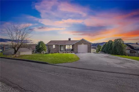 404 Hugh St, Windber, PA 15963