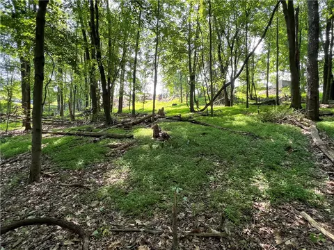 3672 Windover Rd, Murrysville, PA 15668