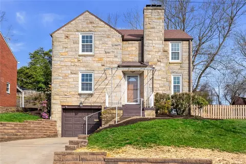 835 Geyer Rd, Pittsburgh, PA 15212