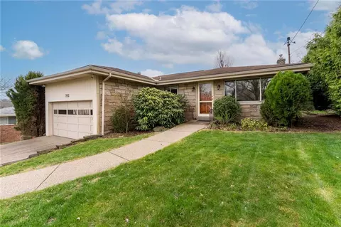 752 Somerville Dr, Pittsburgh, PA 15243