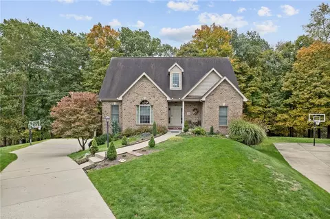 3056 Shady Timber Ln, Clairton, PA 15025