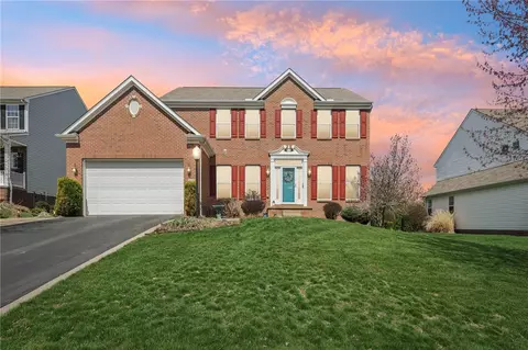 1913 Colonial Dr, Sewickley, PA 15143