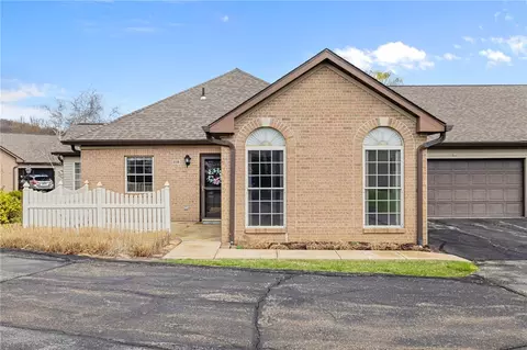 118 Cambridge Ct, Harwick, PA 15049