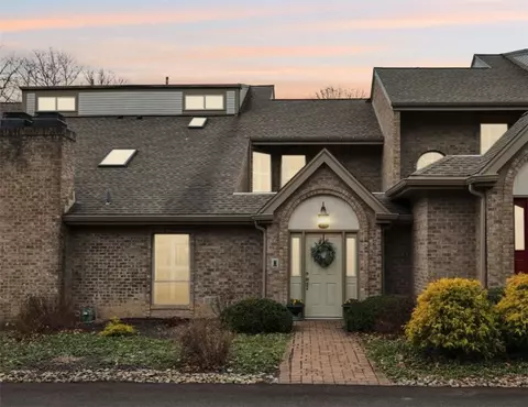 609 Essex Ct, Pittsburgh, PA 15238