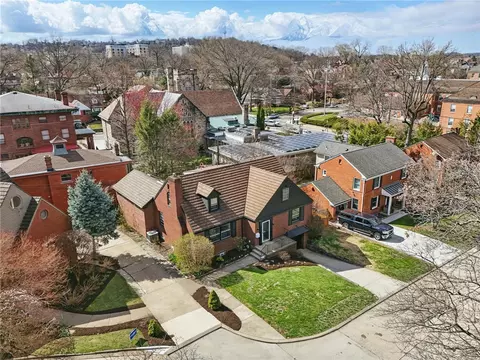 7 Shadyside Ln, Pittsburgh, PA 15232