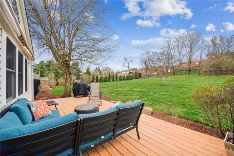 5914 Graybrooke Dr, Export, PA 15632 photo 9