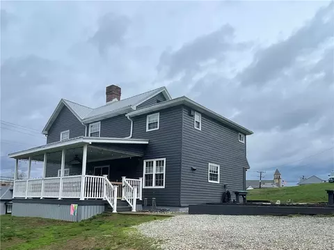 1548 Grindstone Rd, Grindstone, PA 15442