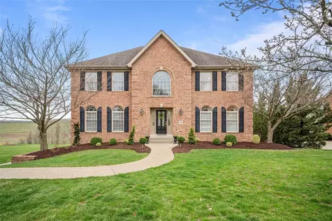 208 Windermere Ct, Mcmurray, PA 15317