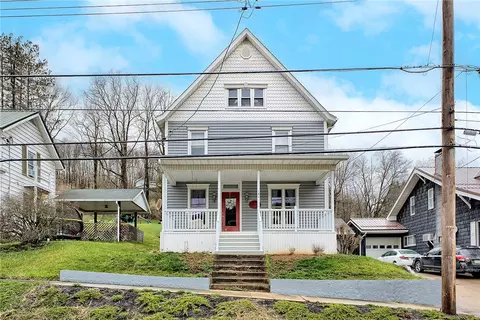 131 Maple St, Cherry Tree, PA 15724