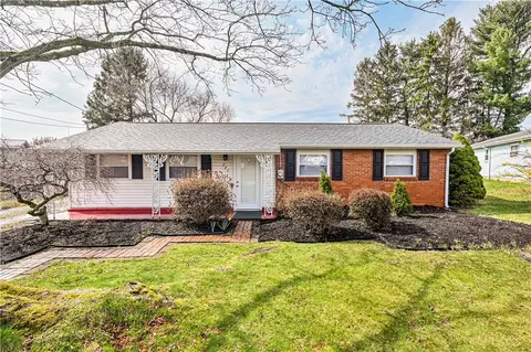 227 Ridgefield Dr, Greensburg, PA 15601