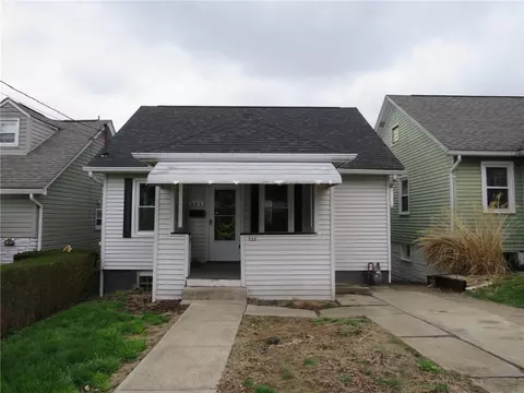 841 8th St, Trafford, PA 15085