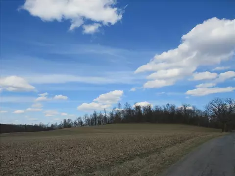 763 W Liberty Rd, Slippery Rock, PA 16057