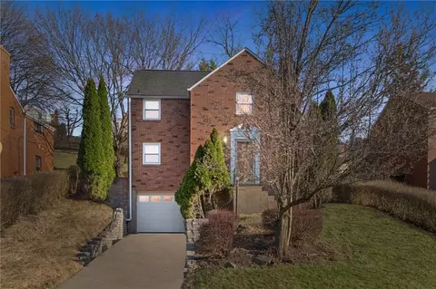 5373 Orchard Hill Dr, Pittsburgh, PA 15236