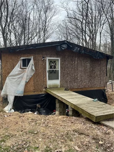 3827 State Route 981, Mount Pleasant, PA 15666
