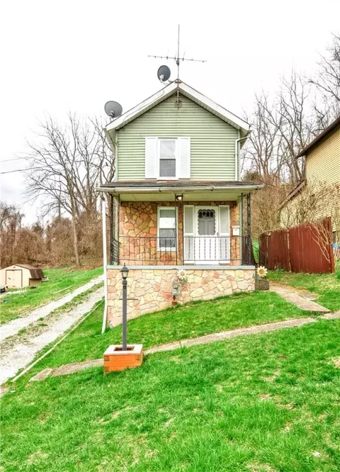 144 Blaine St, Washington, PA 15301