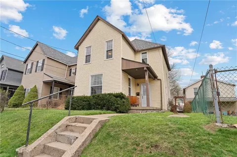 230 Homestead St, Pittsburgh, PA 15218
