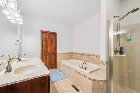 Bath - 8330 Delaware Ave, North Huntingdon, PA 15642 photo 2 of 4