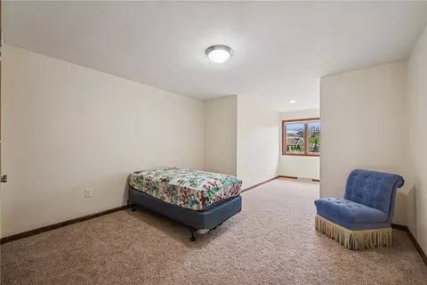 Bedroom - 8330 Delaware Ave, North Huntingdon, PA 15642 photo 5 of 6