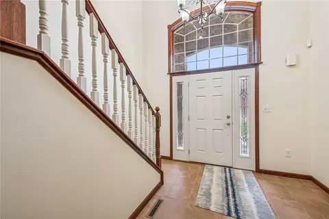 Entry Way - 8330 Delaware Ave, North Huntingdon, PA 15642 photo 1 of 2