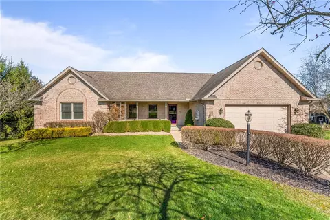 107 Sun Ridge Ct, Butler, PA 16001