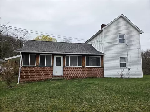 25 West St, Russellton, PA 15076