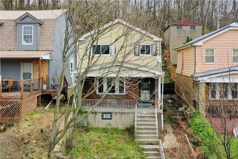 1421 Nobles Ln, Pittsburgh, PA 15210