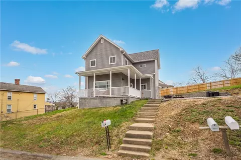 134 Charles St, Washington, PA 15301