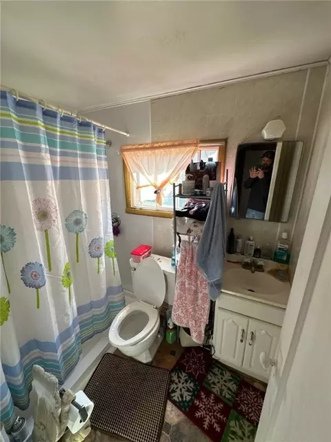 110 Sharp St, Clairton, PA 15025 photo 15
