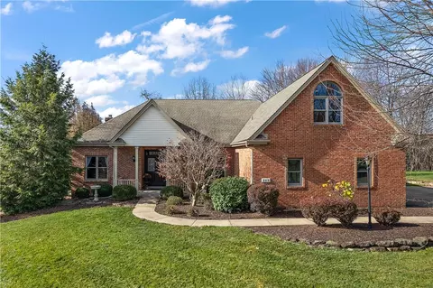 115 Ridgemont Dr, Cranberry Township, PA 16066