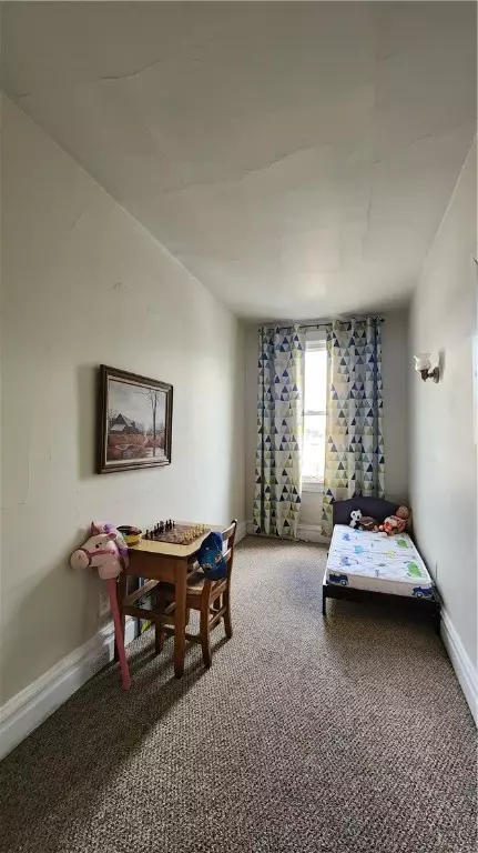 Bedroom - 102 Sumner Ave, Vandergrift, PA 15690 photo 4 of 6