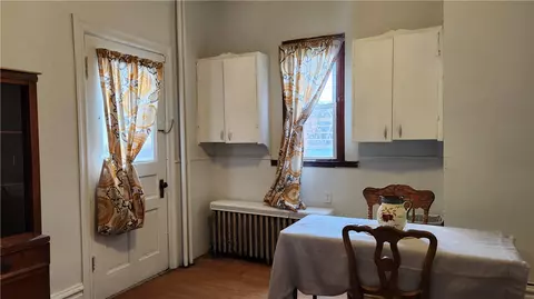 Entry Way - 102 Sumner Ave, Vandergrift, PA 15690 photo 1 of 4