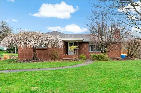 1144 Greenbriar Rd, Bethel Park, PA 15102
