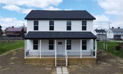 15 Leith St, Uniontown, PA 15401