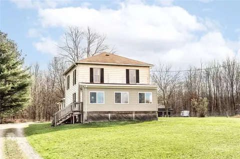 1255 Brent Rd, Volant, PA 16156