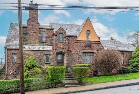 224 Giffin Ave, Pittsburgh, PA 15210