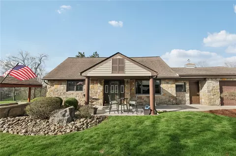 378 Mingo Church Rd, Finleyville, PA 15332