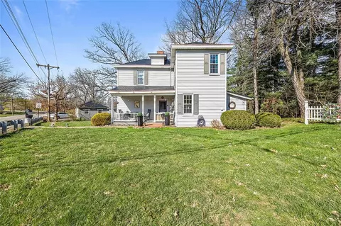 1556 W Ingomar Rd, Pittsburgh, PA 15237
