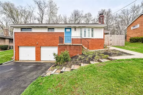 225 Circle Dr, White Oak, PA 15131