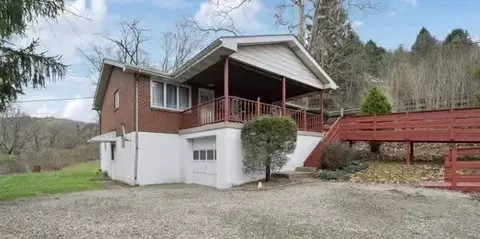 3053 Trafford Rd, Murrysville, PA 15668