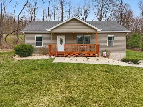 410 Deer Creek Valley Rd, Tarentum, PA 15084