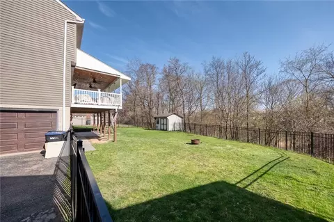 114 Cedar Ridge Dr, Monaca, PA 15061 photo 26